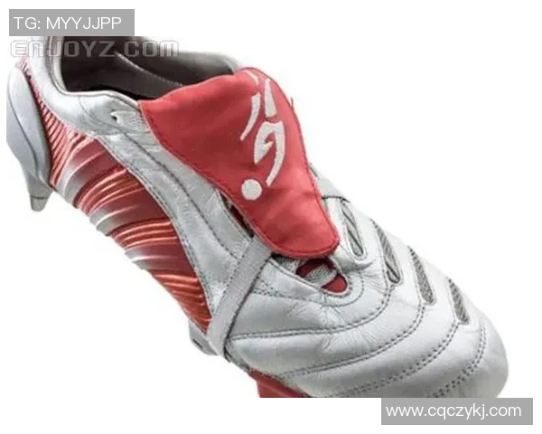 性价比高的平价球星足球鞋推荐，适合各类球员的实用选择